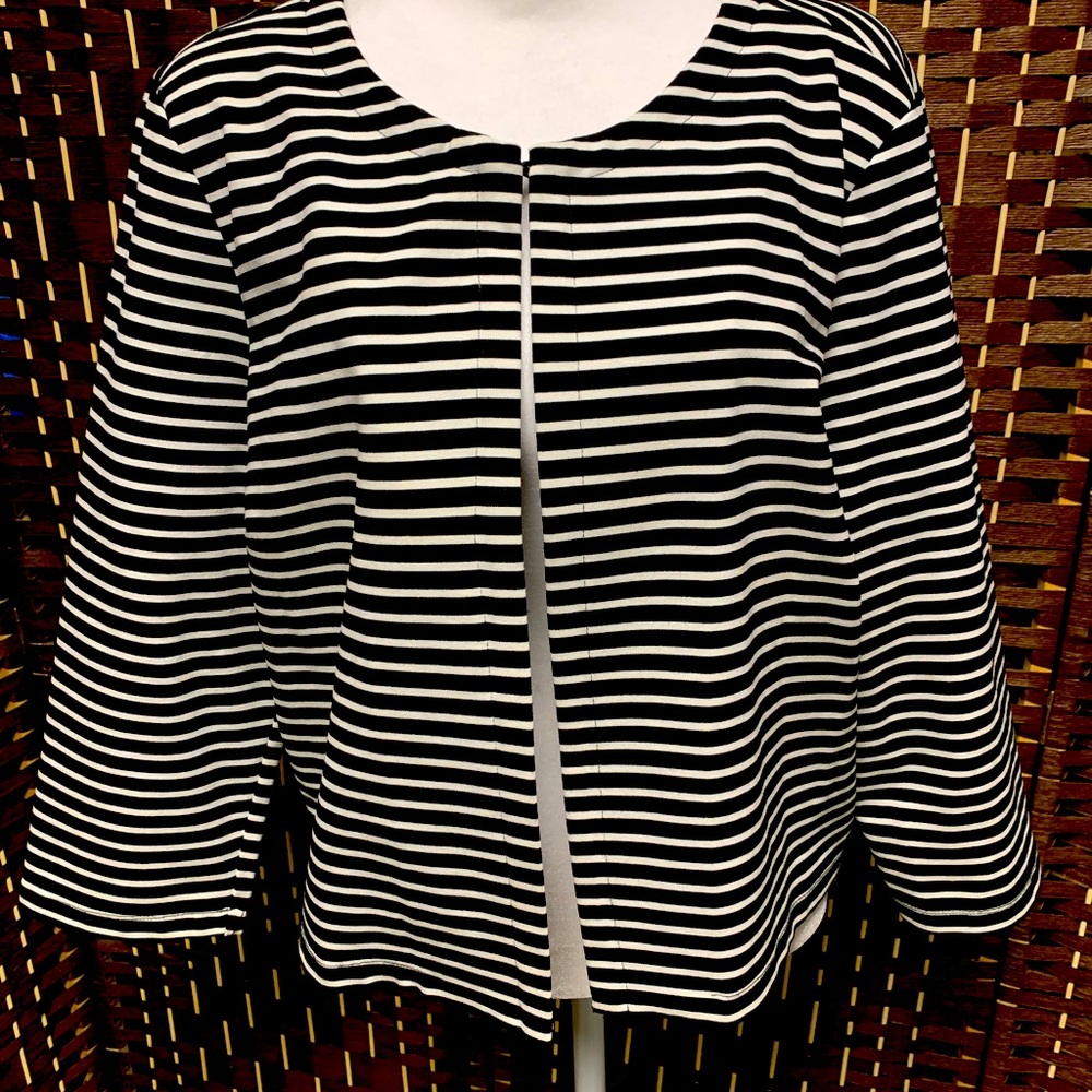 Aloha Bundle- EUC black white stripped jacket